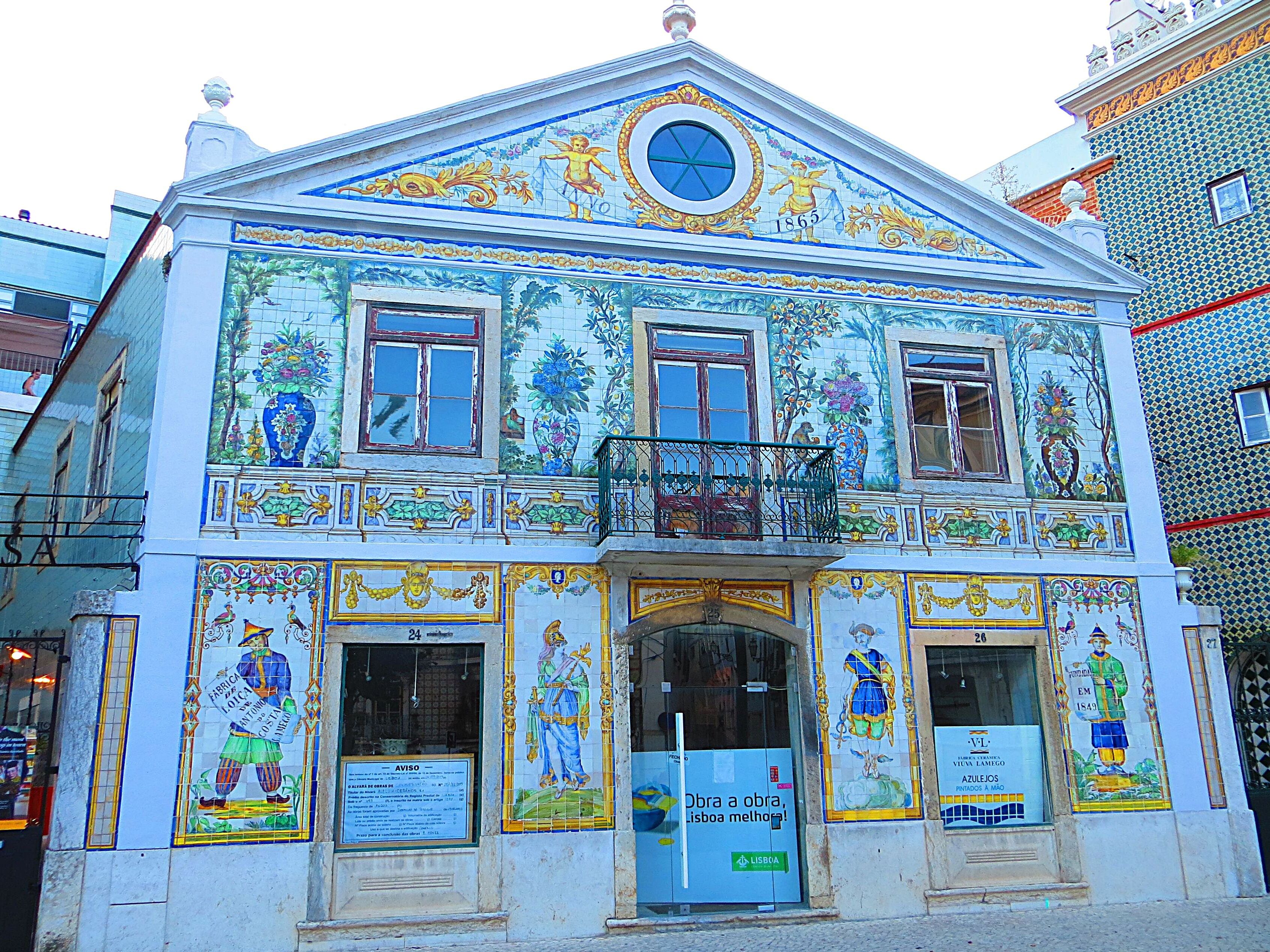 Lousa | Fabrica Viuva Lamego - Lousa | Secret World Trip Planner