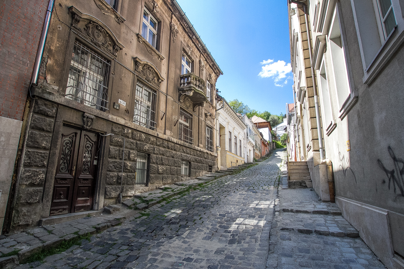 בודפשט | גול רחוב באבא - Budapest | Secret World Trip Planner