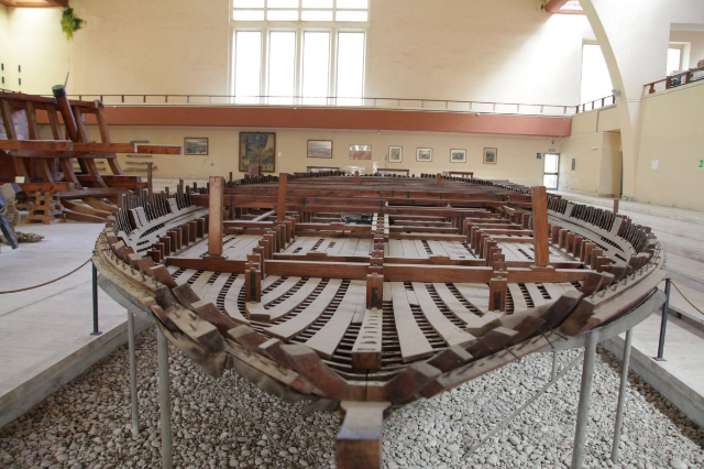 Muzium Kapal Rom Nemi - 13 | Secret World Trip Planner