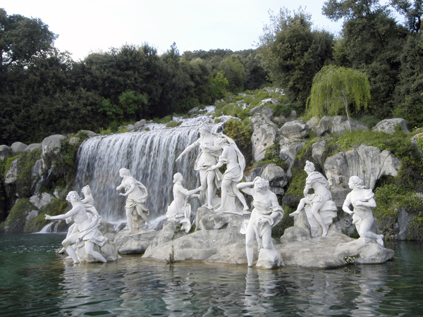 Brunnen und Wasserfall von Diana und Act ...