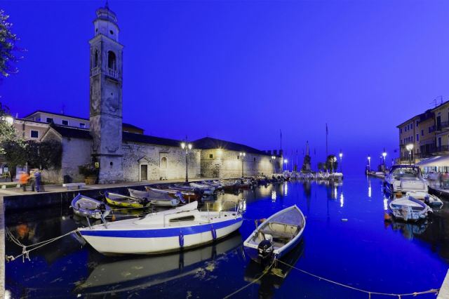 मला कळवा - Verona | Secret World Trip Planner