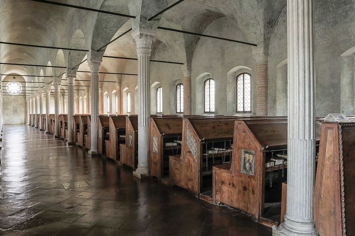 Malatesta Bibliotek i Cesena - Cesena | Secret World Trip Planner