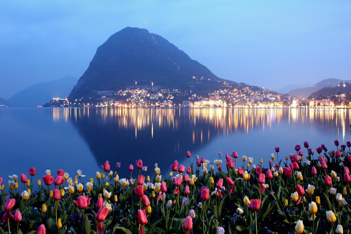 Сірміоне: манастыр Сан-Сальватору - Sirmione | Secret World Trip Planner