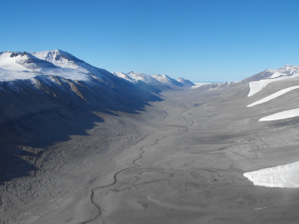 南極大陸のマクマードドライバレー | Secret World Trip Planner