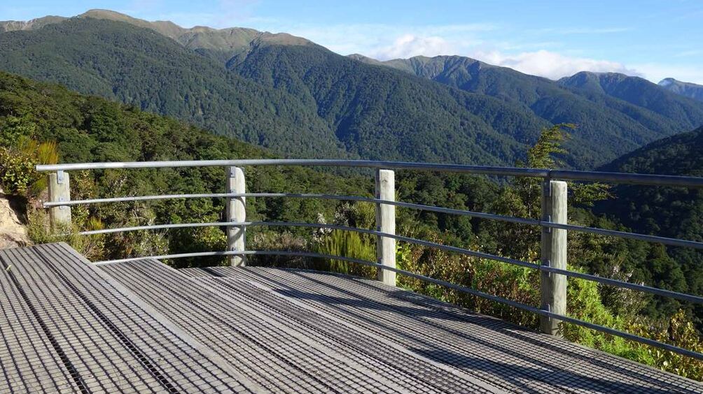 타로 루아 삼림 공원|록키 전망대  - Mount Holdsworth | Secret World Trip Planner