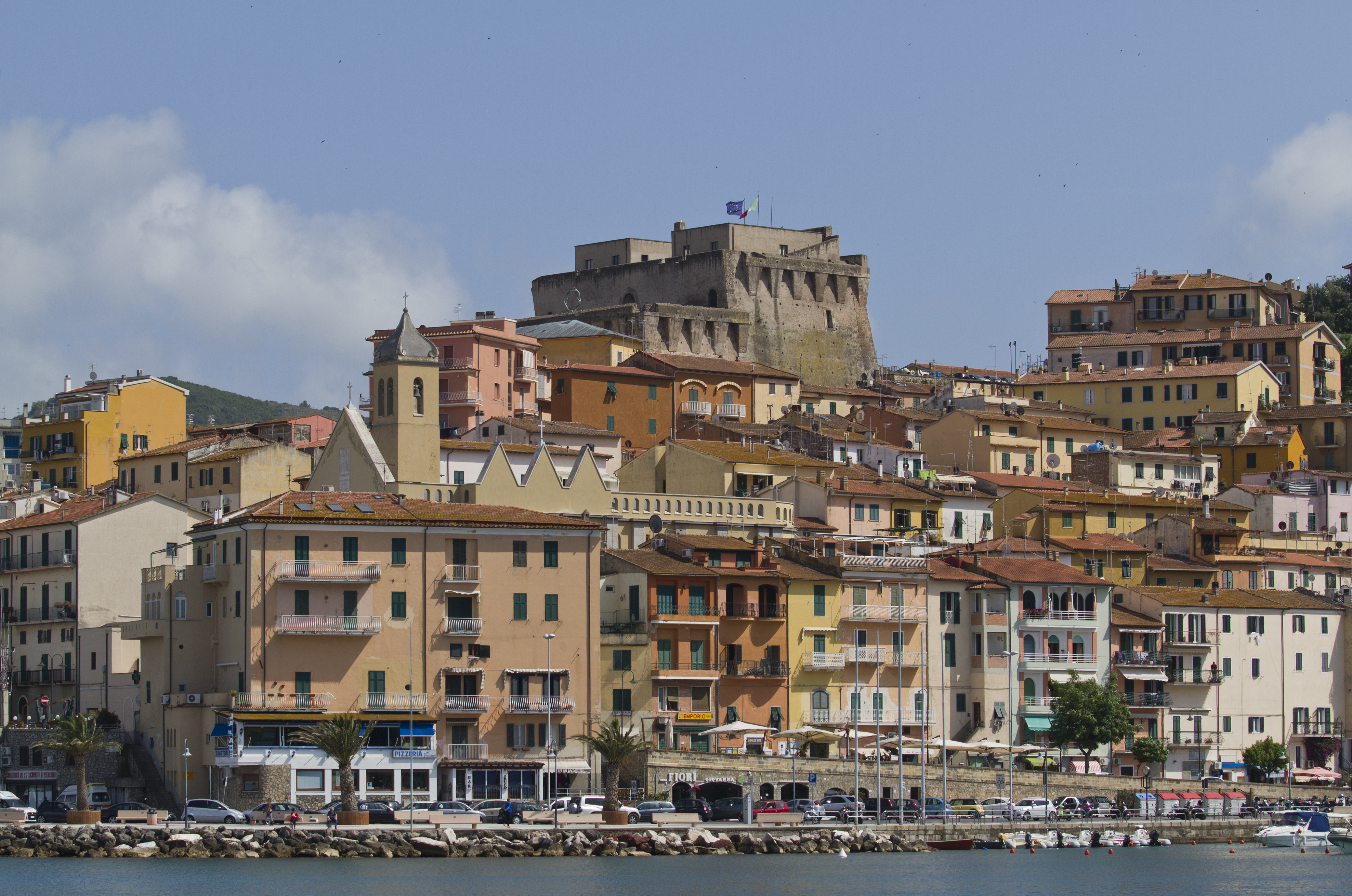 Toskanos Maremma, vieta, kuri nusipelno apsilankymo - Porto Santo Stefano | Secret World Trip Planner