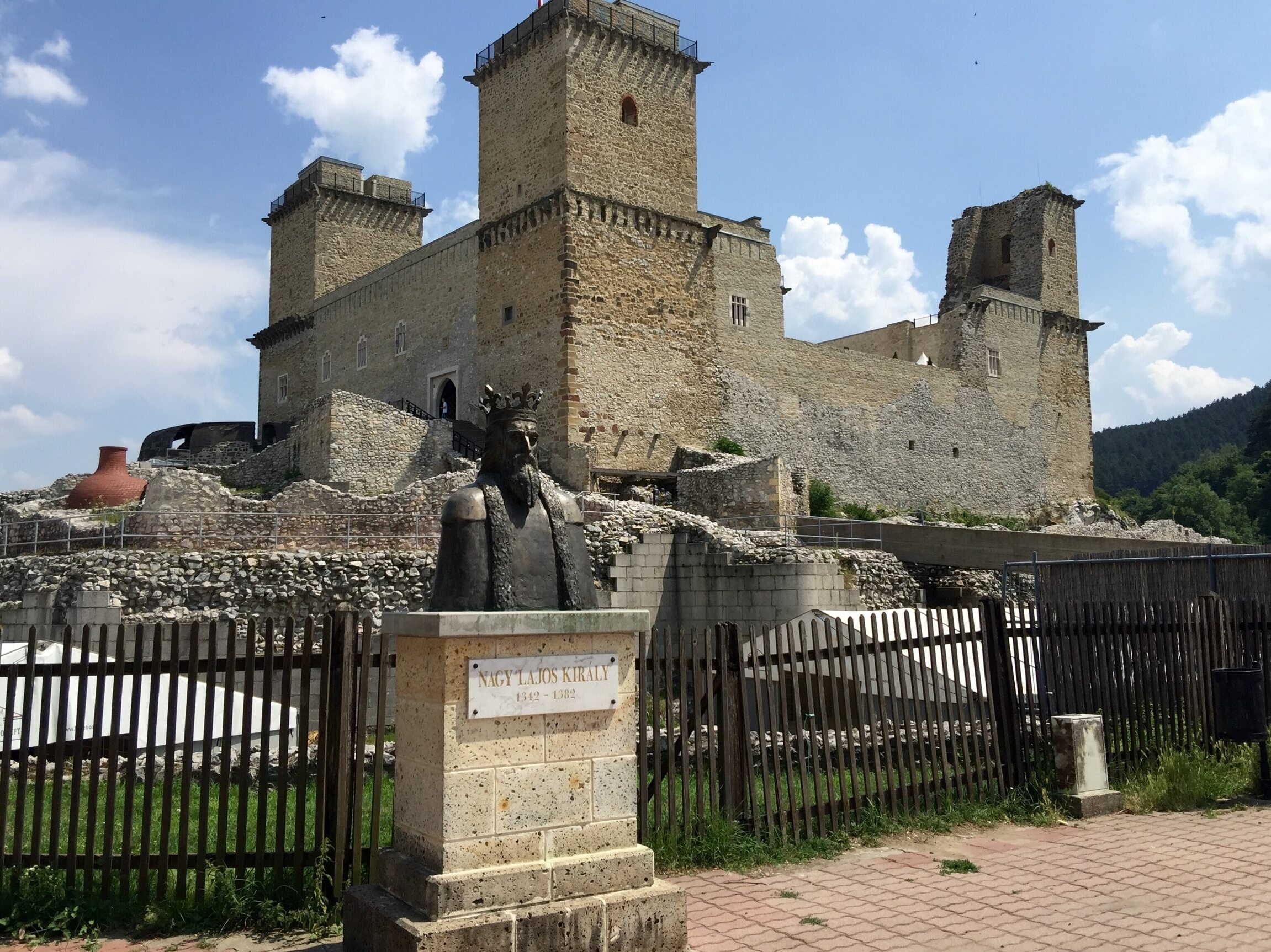 Diósgyőri loss - Miskolc | Secret World Trip Planner