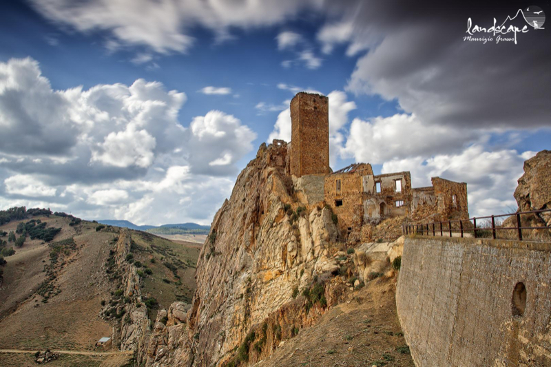 Castell dels Gresti o de Pietratigliata - SP67 | Secret World Trip Planner