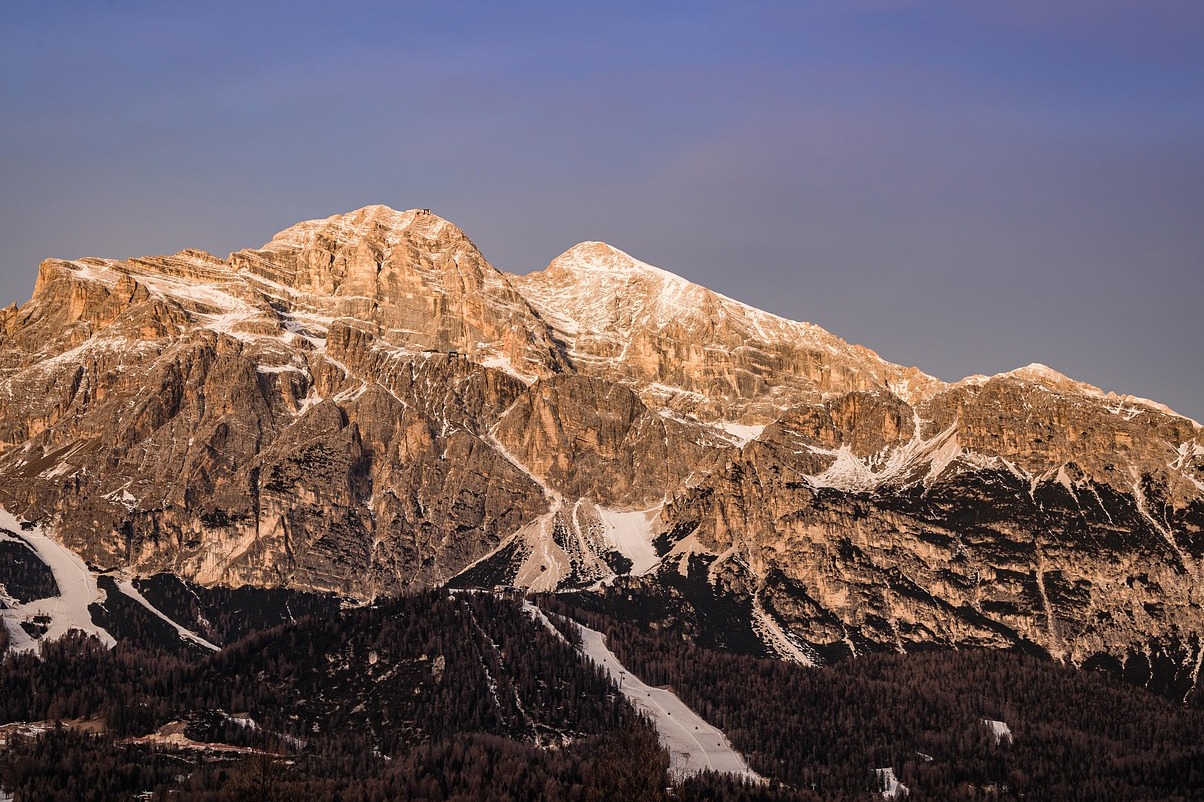 Ar cheann de na Hiodáile chicest sciáil ionaid saoire,Cortina d'Ampezzo - Cortina d'Ampezzo | Secret World Trip Planner