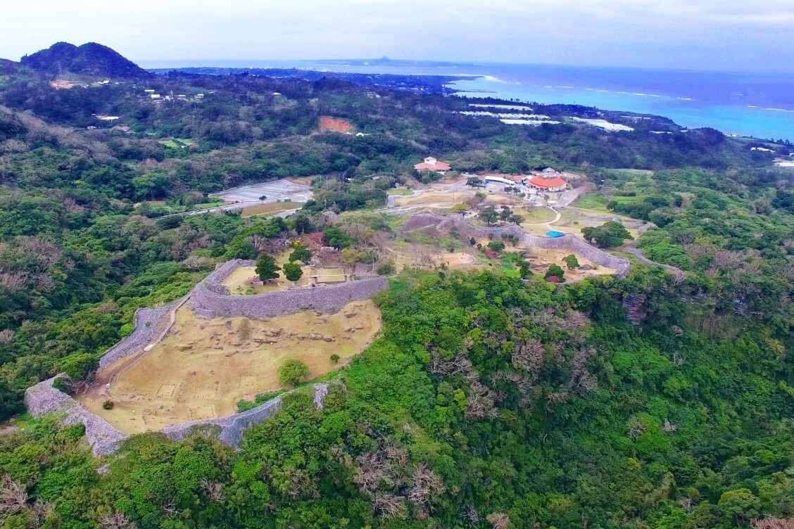 Okinawa: Ya Nakijin Magofu Ya Ngome - Nakijin-son | Secret World Trip Planner