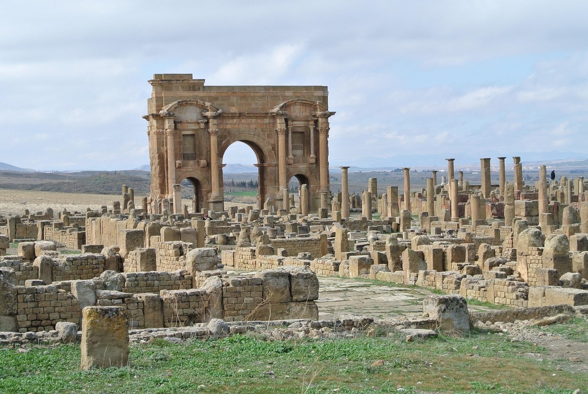 ティムガッド、古いローマのコロニア-アルジェリア - Timgad | Secret World Trip Planner