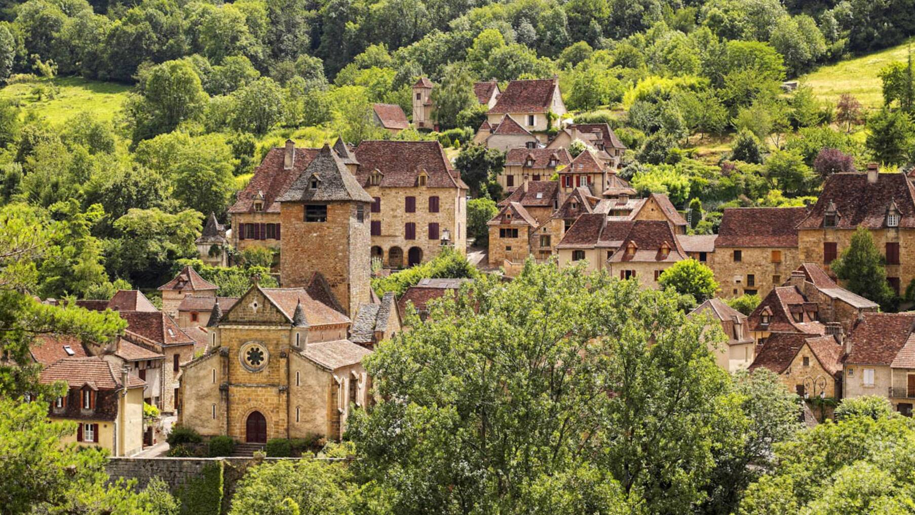 Caisleáin agus fatima líne is iad na sráideanna cobbled de Autoire agus a thabhairt dó an nicknam - Autoire | Secret World Trip Planner