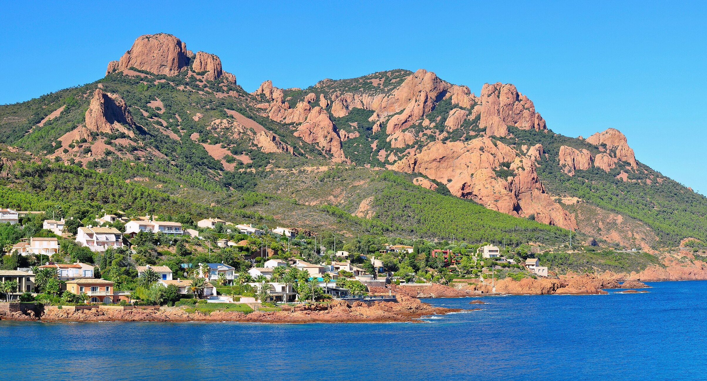 Esterel massif - Fréjus | Secret World Trip Planner