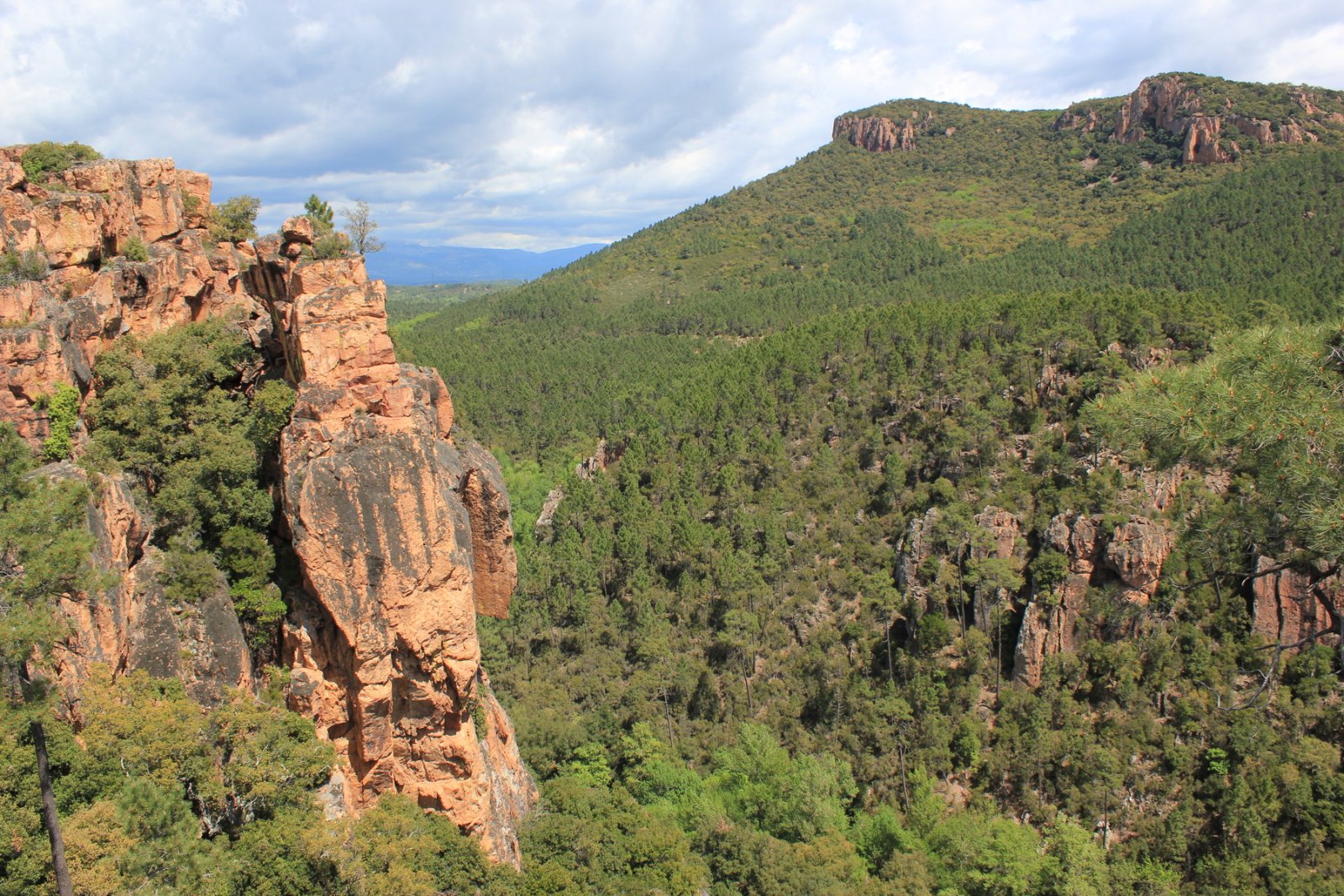 Esterel massif - Fréjus | Secret World Trip Planner