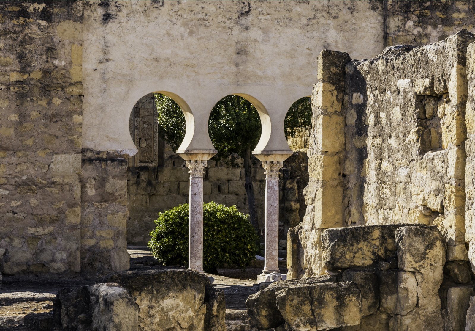 Les fontaines de la ville perdue de Medina Azahara - Córdoba | Secret World Trip Planner