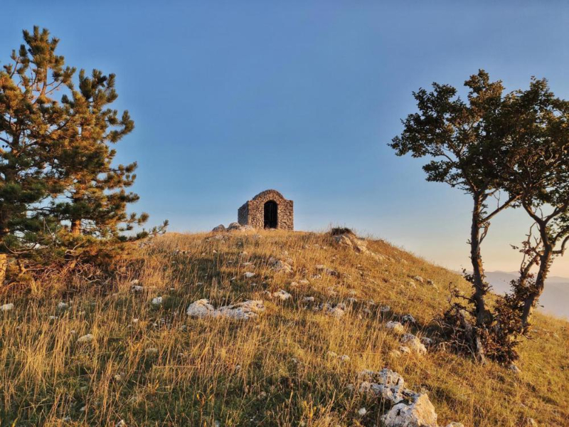 Del Morrone ahoskatzea