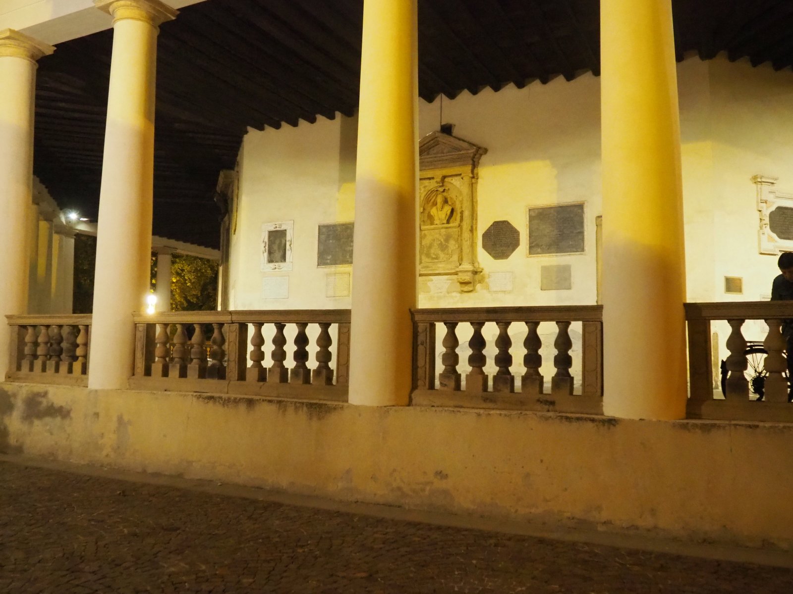 ဆိုကရေးတီး၏ကောင်းကြီးမင်္ဂလာကညာအသင်းတော် - Rovigo | Secret World Trip Planner