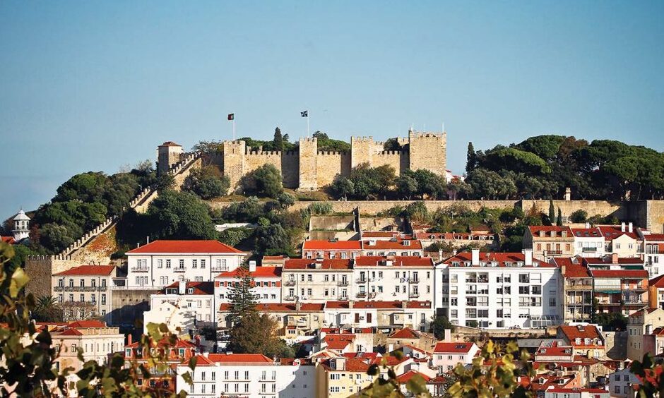 Castelo de São Jorge - Lisboa | Secret World Trip Planner