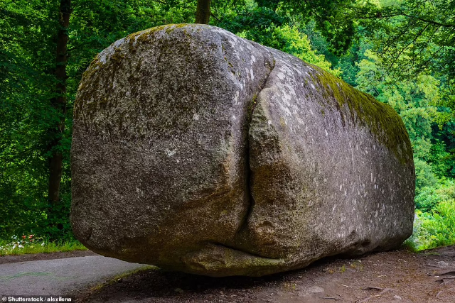 Rystende Rock - Huelgoat | Secret World Trip Planner