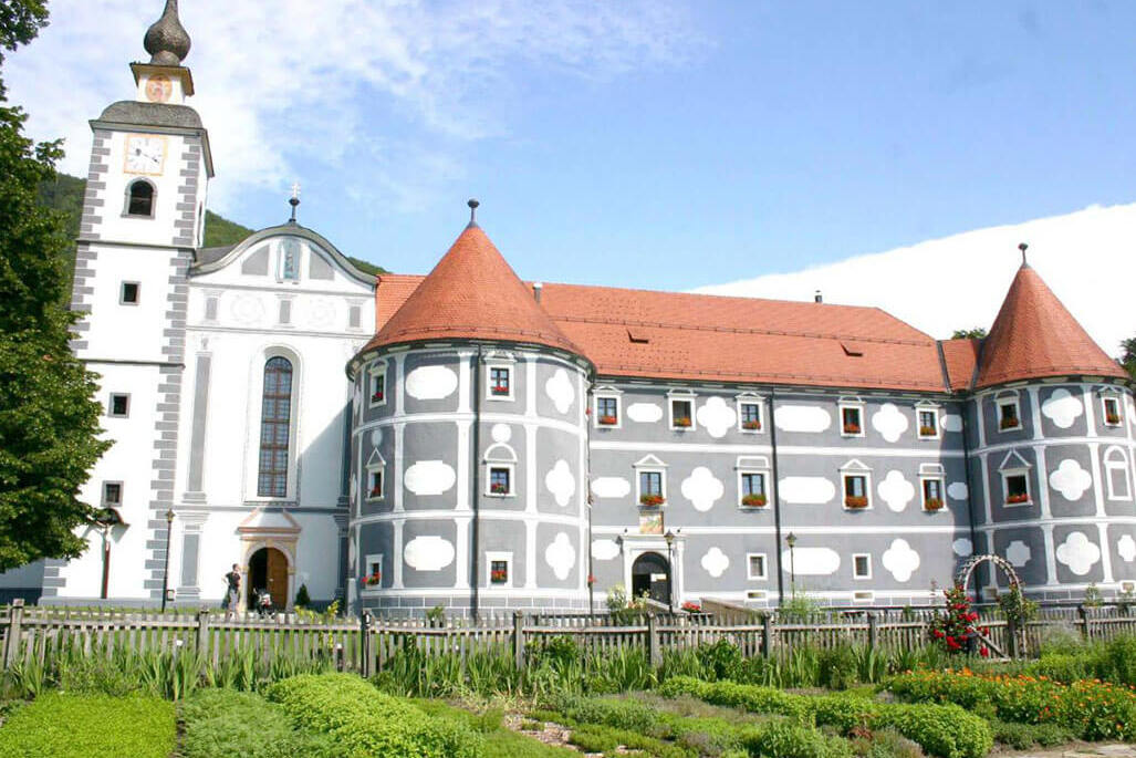 Mosteiro dos Frades Menores de Olimje - Olimje 82 | Secret World Trip Planner