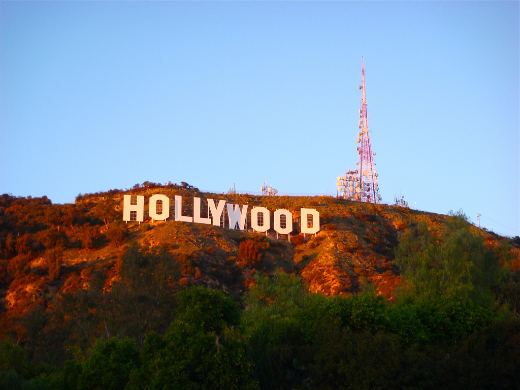 Pada Tanda Hollywood Secret World