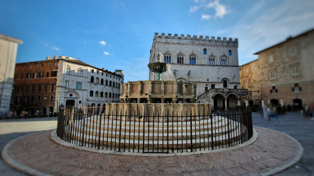 Основният фонтан - Perugia | Secret World Trip Planner
