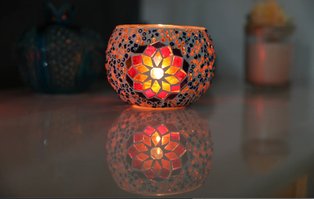 ແກ້ວ mosaics - Mimar Mehmet Ağa Cd. No:2 | Secret World Trip Planner