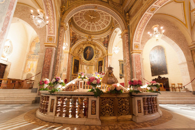 Basilica ຂອງ Santa Maria Salome ແລະ Scala Santa - Veroli | Secret World Trip Planner