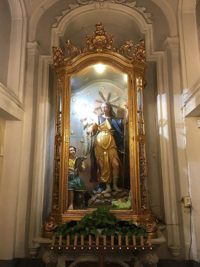 VVa’ a vasà ‘o pesce ‘e San Rafèle: Between Sacred and Profane in Naples - Napoli | Secret World Trip Planner