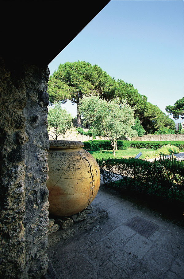 Herkül bahçesi evi