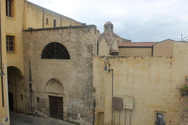 Gereja Santa Maria del Santo Monte di Pietà - Cagliari | Secret World Trip Planner