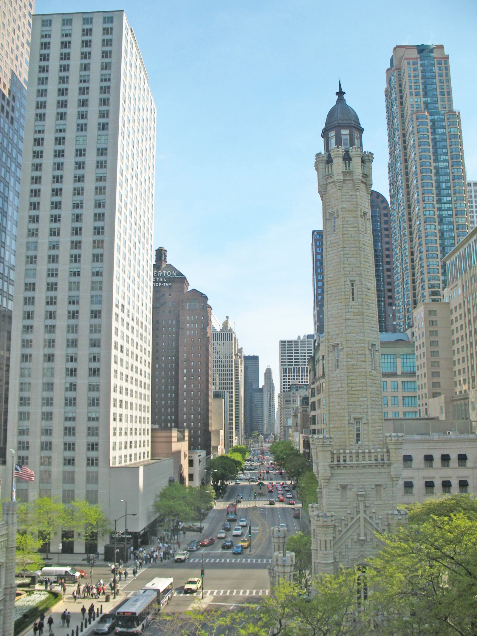 Milja E Mrekullueshme është mekë për turistët. - Chicago | Secret World Trip Planner