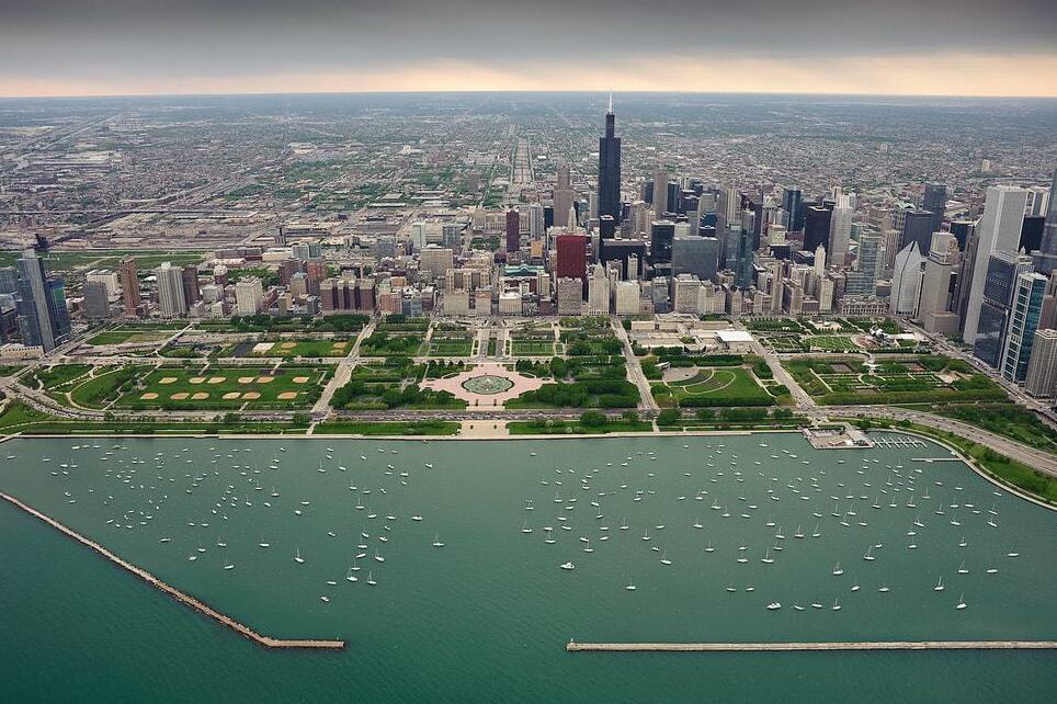 Grant Park is Chicago's front yard - Chicago | Secret World Trip Planner