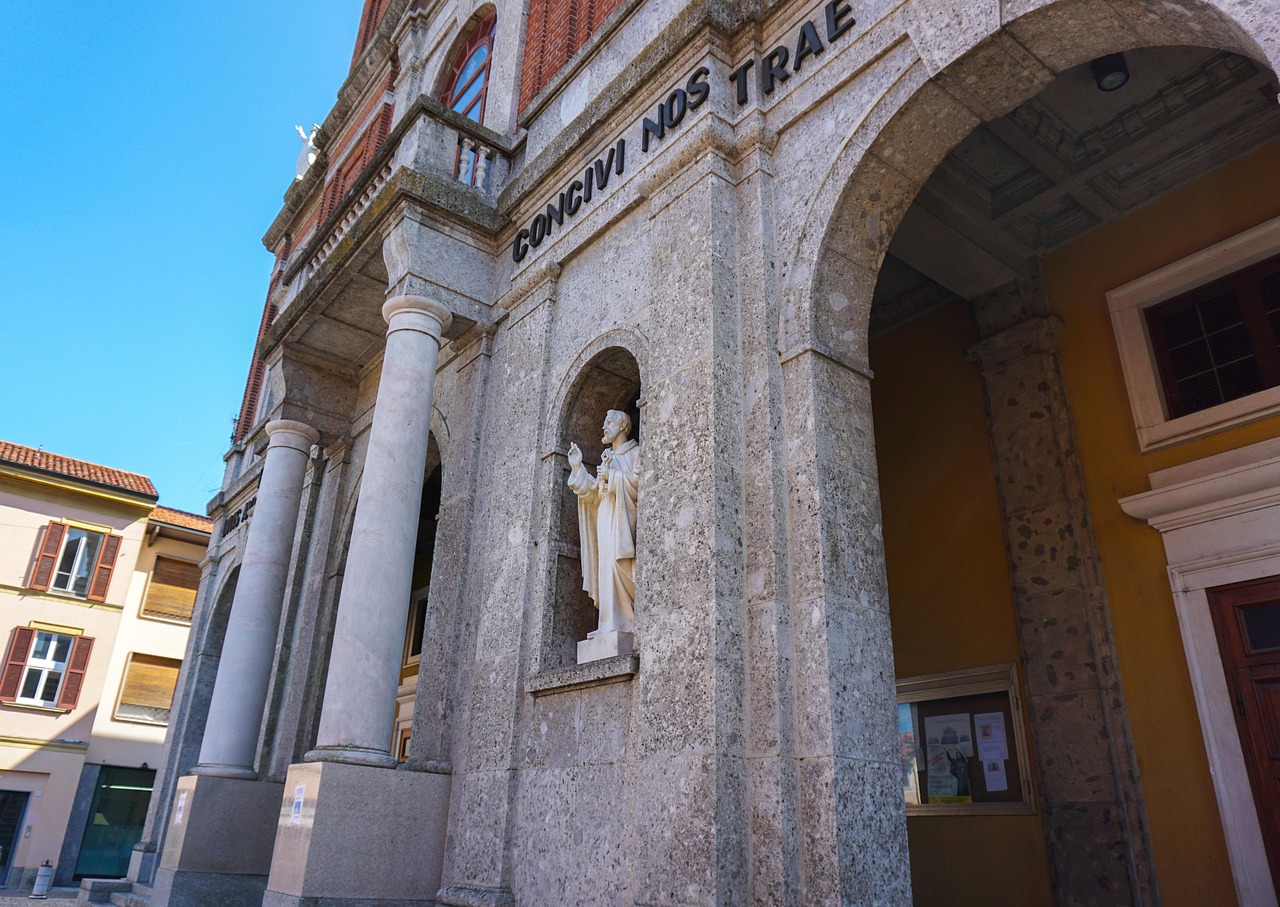 Sant ' Antonio aftage - Campagna | Secret World Trip Planner