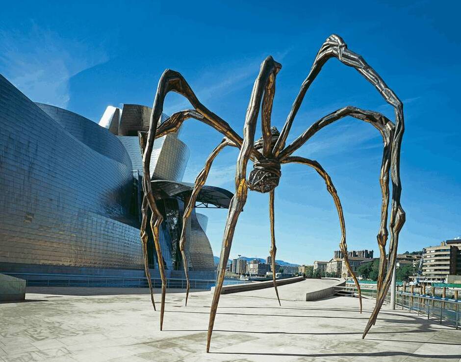 露易丝*布尔乔亚的《马曼》 - Bilbo | Secret World Trip Planner