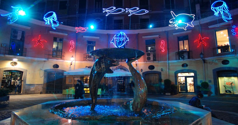 Salerne : Fontaine des dauphins
