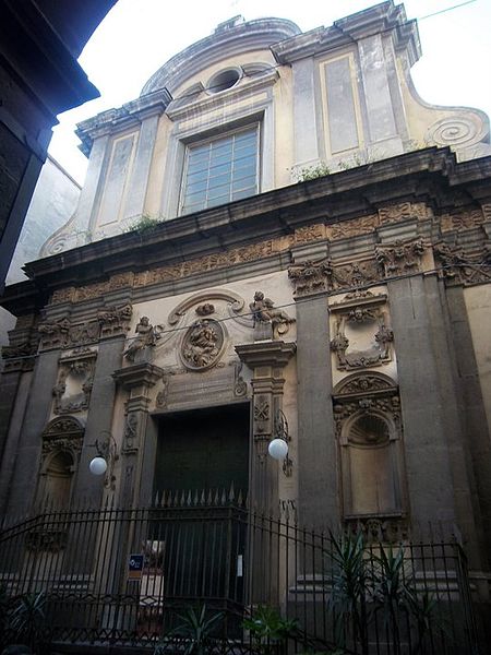 Kerk van Santa Maria delle Anime del Purgatorio in Arco - Napoli | Secret World Trip Planner