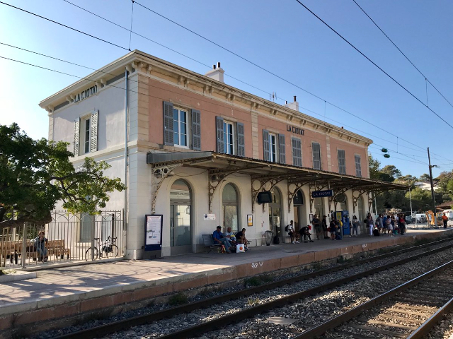 Stanica La Ciotat - La Ciotat | Secret World Trip Planner