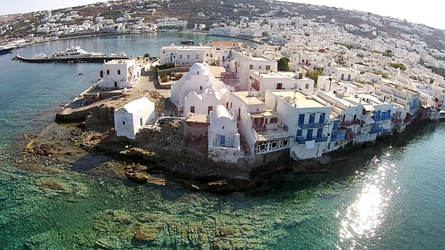 Kisha e Panagia Paraportianit - Mikonos | Secret World Trip Planner