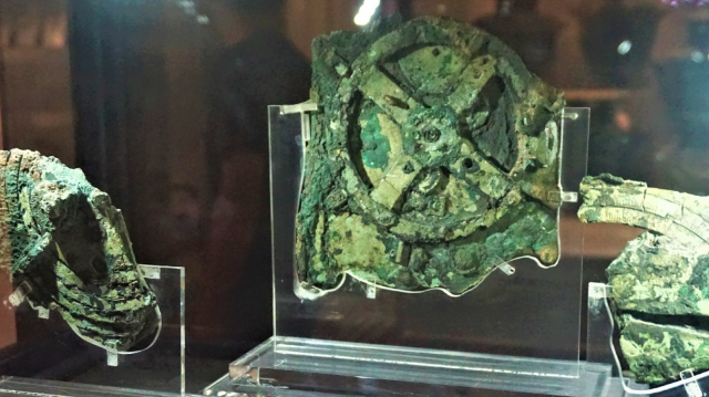 Antikytheramekanismen: En 2 000 år gammal gåta från djupet - Athina | Secret World Trip Planner