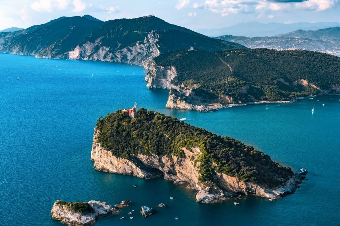 Острів Пальмарія - Palmaria | Secret World Trip Planner