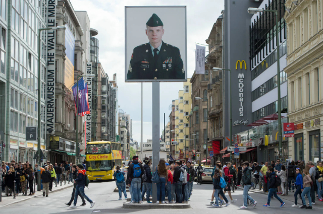 Checkpoint Charlie - Berlin | Secret World Trip Planner