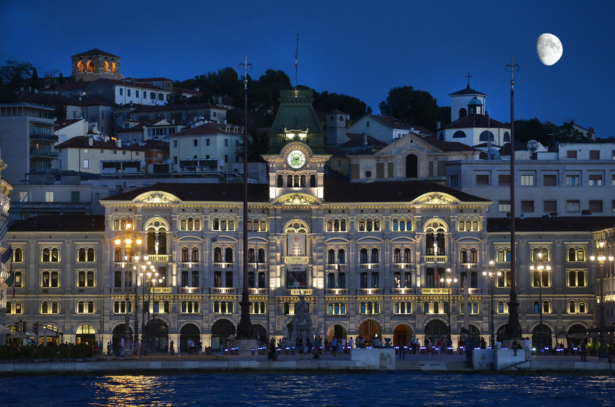 Piazza Unifikimi i Italisë