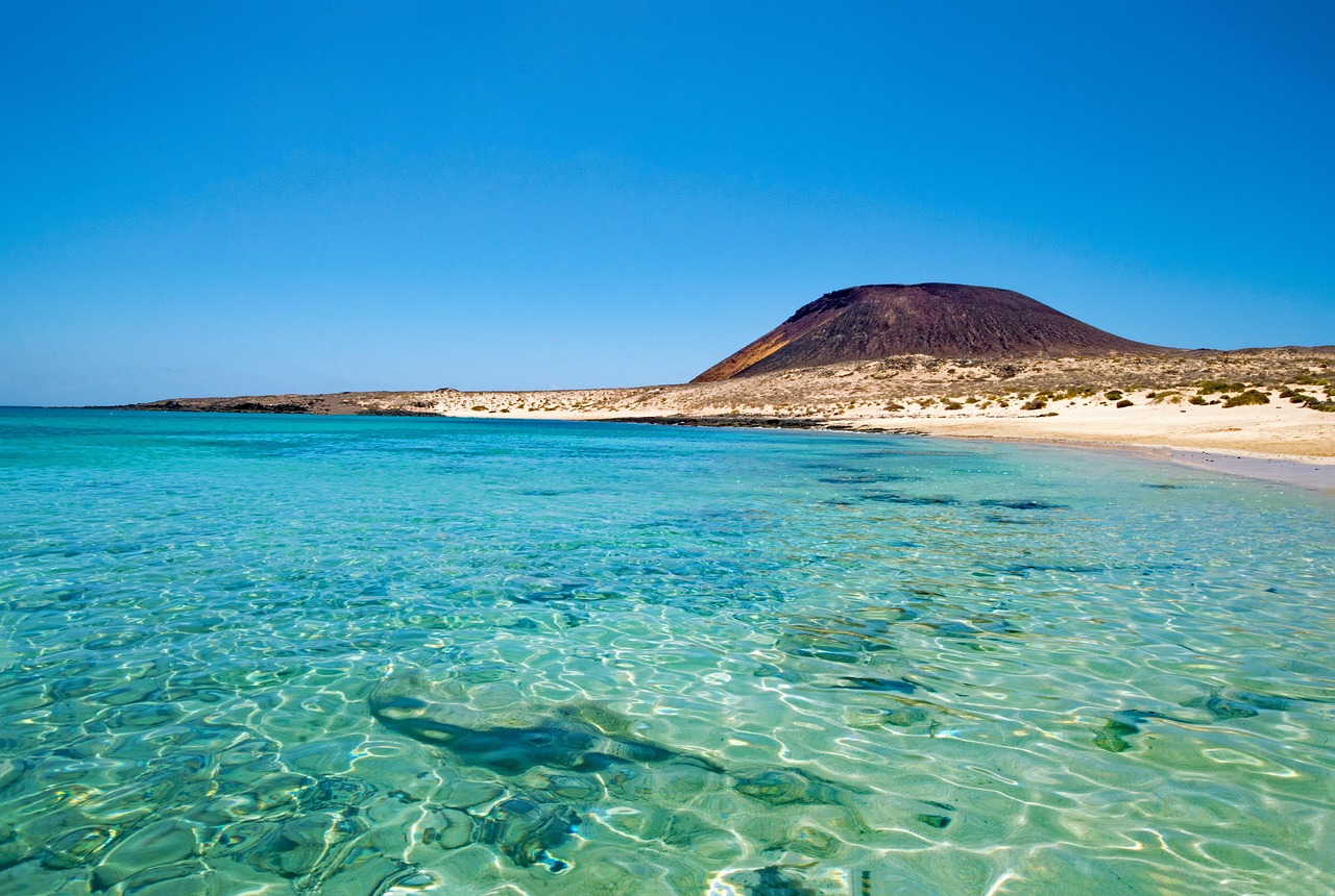 Guigui Strand - Playa de Güigüí | Secret World Trip Planner
