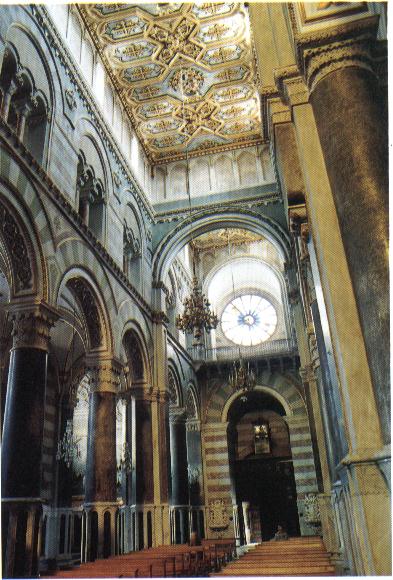 Altamura Katedrali - Altamura | Secret World Trip Planner