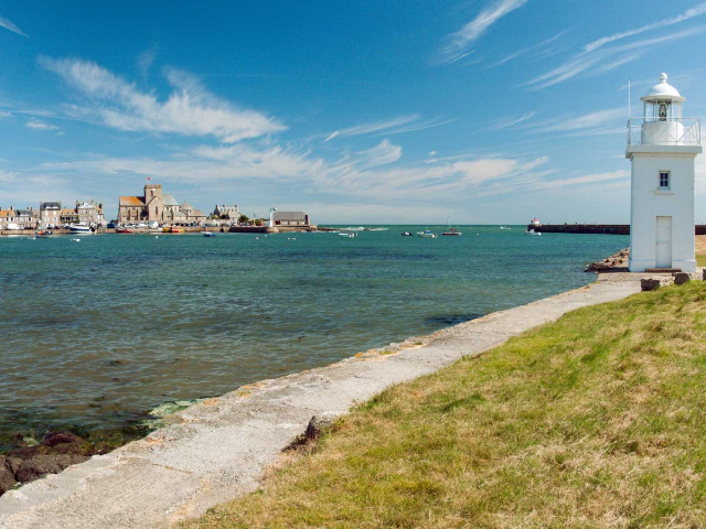 Barfleur ရွာ - Barfleur | Secret World Trip Planner