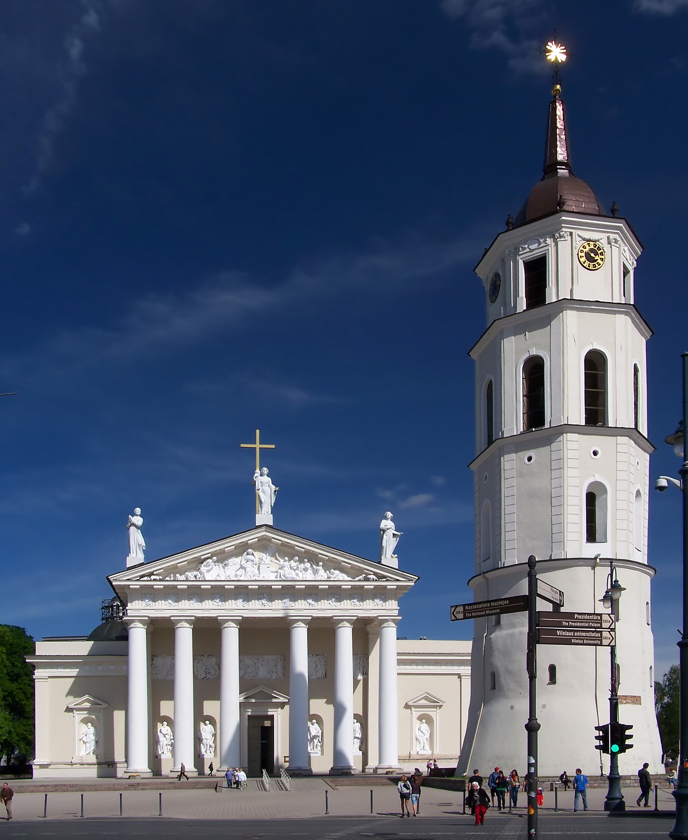 Cattedrale di Vilnius - Vilnius | Secret World Trip Planner