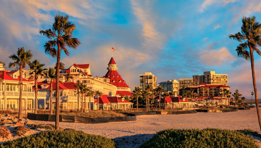 ಕ್ಯಾಲಿಫೋರ್ನಿಯಾ: ಸುಂದರ ಹೋಟೆಲ್ ಡೆಲ್ ರಲ್ಲಿ ಕೊರೋನಾಡೋ - Coronado | Secret World Trip Planner