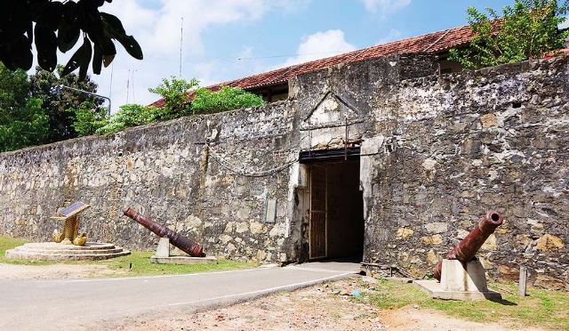 Форт Батикалоа - Batticaloa | Secret World Trip Planner
