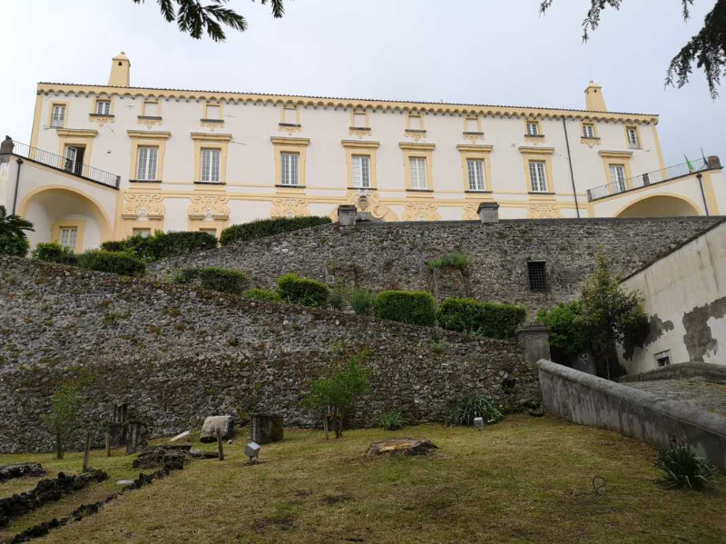 Castelul medici din ottaviano